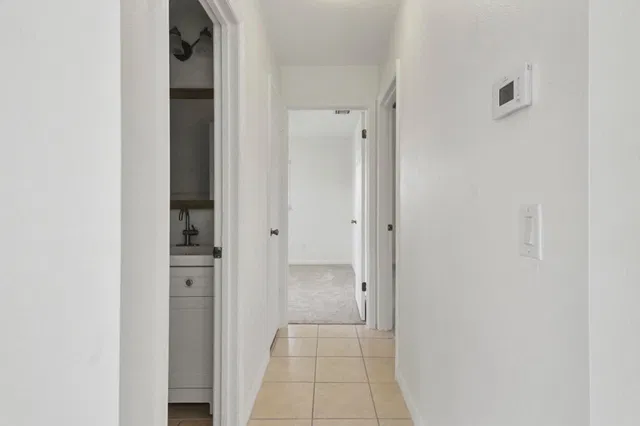 Residence photo 22