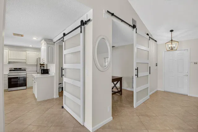 Boca Isles Residence photo 6