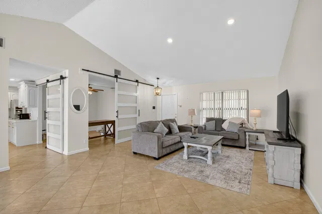 Boca Isles Residence photo 10