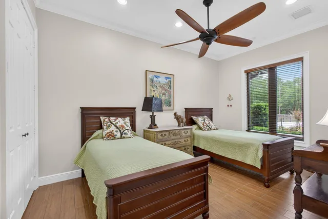 Residence photo 21