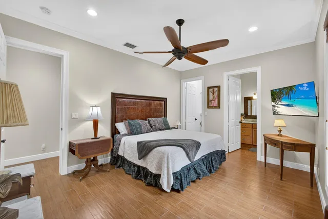 Residence photo 23