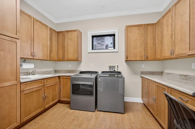 Residence photo 25