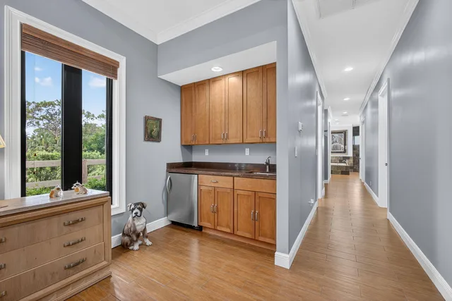 Residence photo 29