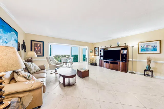 Downtown Delray Beach Unit 11d photo 6