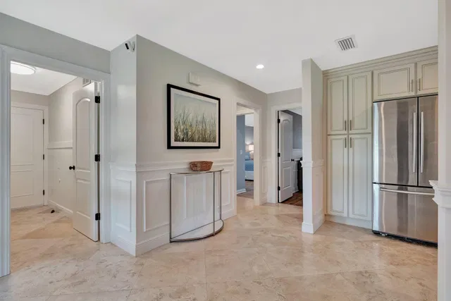 Eastpointe Country Club Residence photo 21
