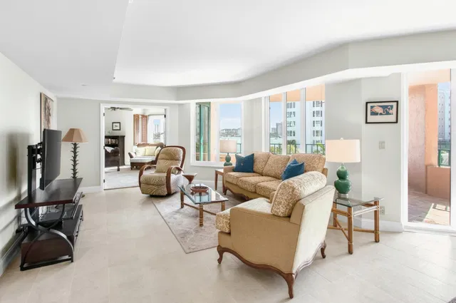 Boca Raton Unit 448 photo 8