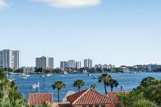 Boca Raton Unit 448 photo 9