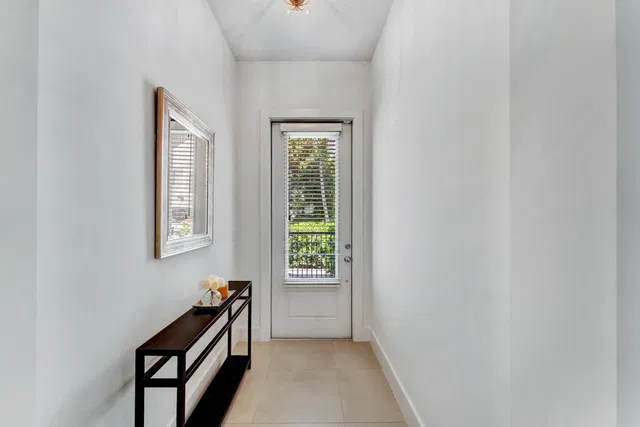 Palm Trail Delray Beach Residence photo 3
