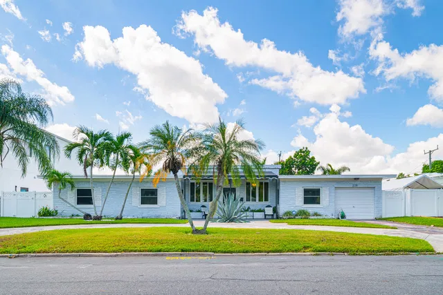 SoSo West Palm Beach Residence photo 4