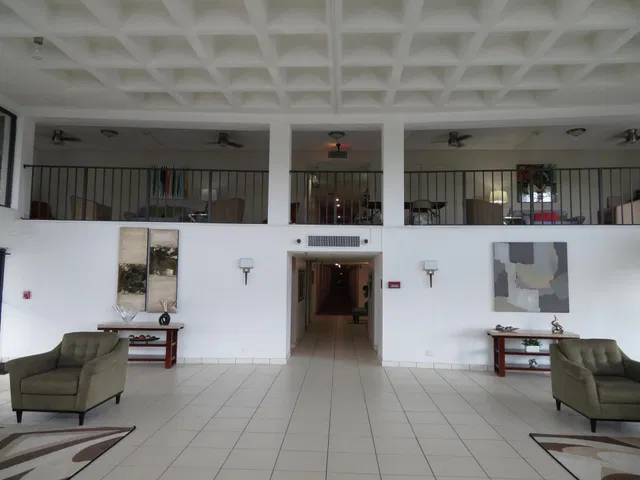Unit 117 photo 5