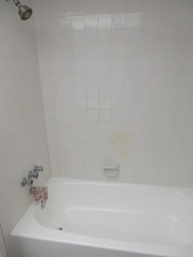 Unit 117 photo 31