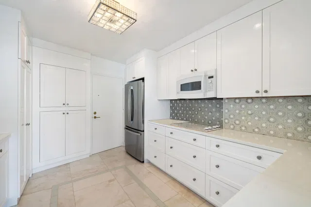 Palm Beach Towers, Palm Beach Unit 510/511 B photo 20