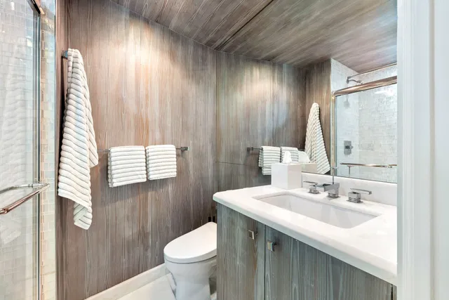 Palm Beach Towers, Palm Beach Unit 510/511 B photo 31