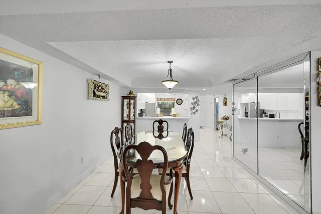  Unit 1304 photo 11