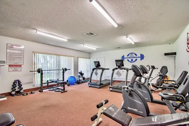  Unit 1304 photo 35