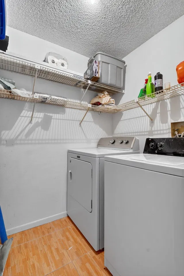 Unit 136 photo 24