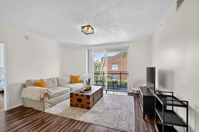  Unit 206 photo 15
