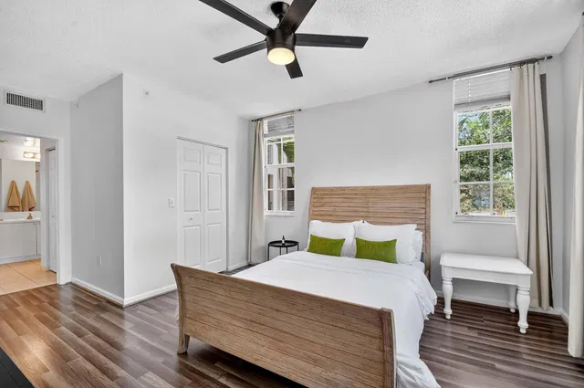  Unit 206 photo 22