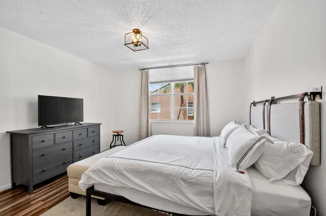  Unit 206 photo 31
