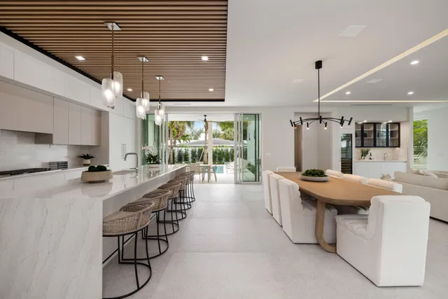Palm Trail Delray Beach Residence photo 9