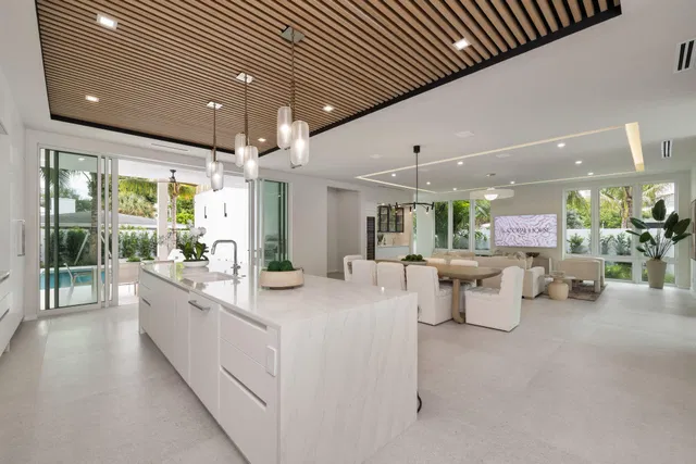 Palm Trail Delray Beach Residence photo 10