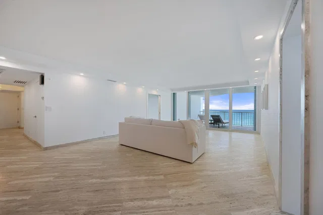 The Enclave Unit 601n photo 6