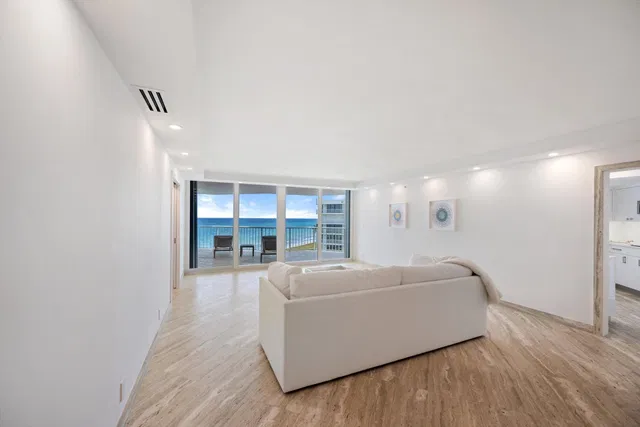 The Enclave Unit 601n photo 7