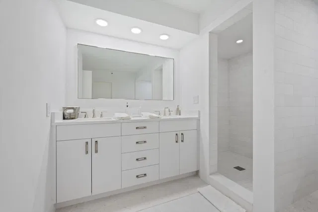 The Enclave Unit 601n photo 19