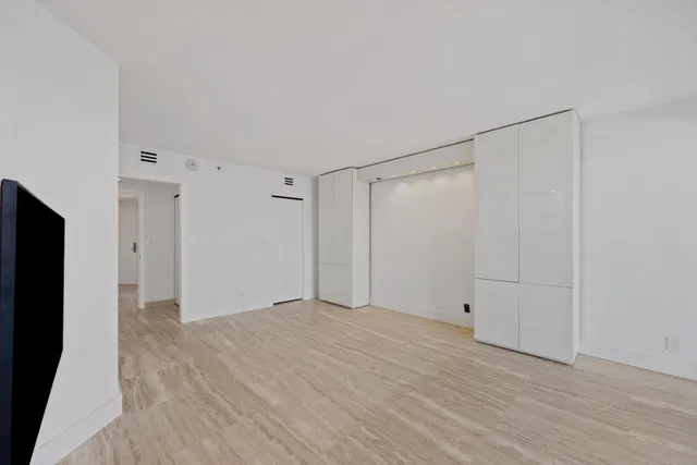 The Enclave Unit 601n photo 22