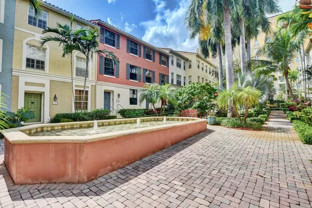 Downtown West Palm Beach Unit 105 photo 21