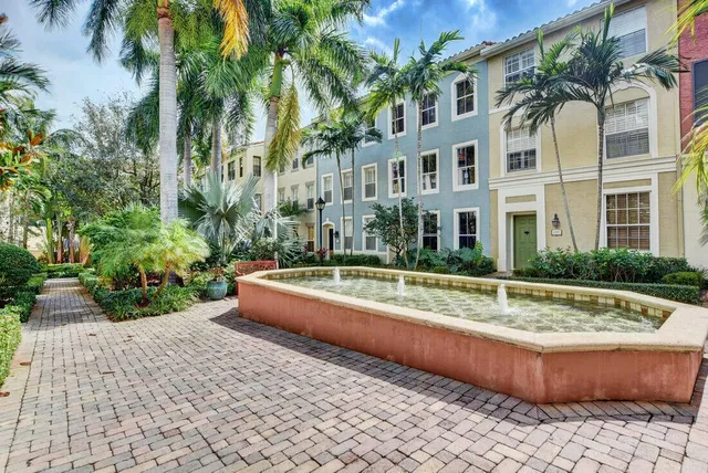 Downtown West Palm Beach Unit 105 photo 22