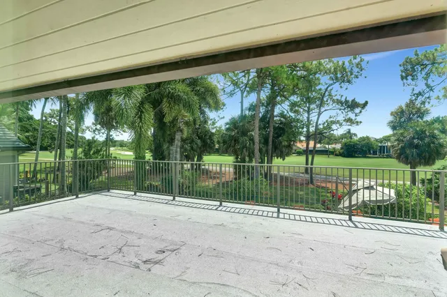 PGA National Palm Beach Gardens Residence photo 79