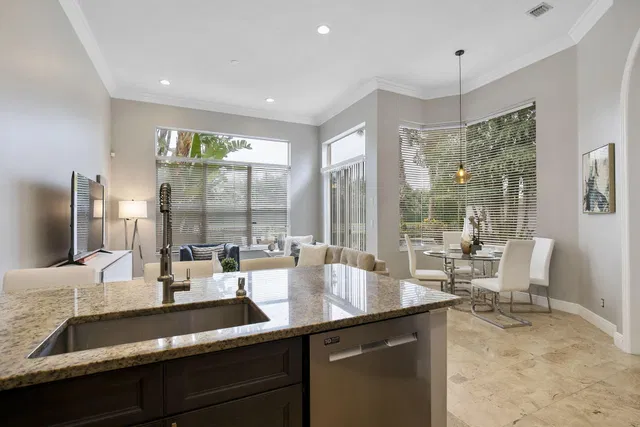 Mirasol Country Club Residence photo 13