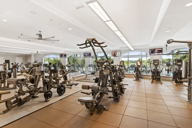 Mirasol Country Club Residence photo 39