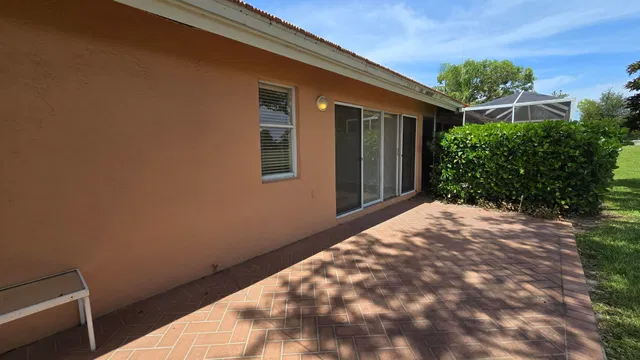  Residence photo 10