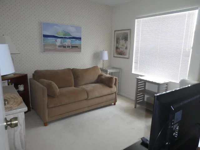 Unit 104 photo 2