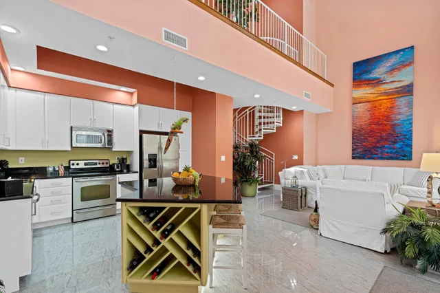 One City Plaza Unit 228 photo 8