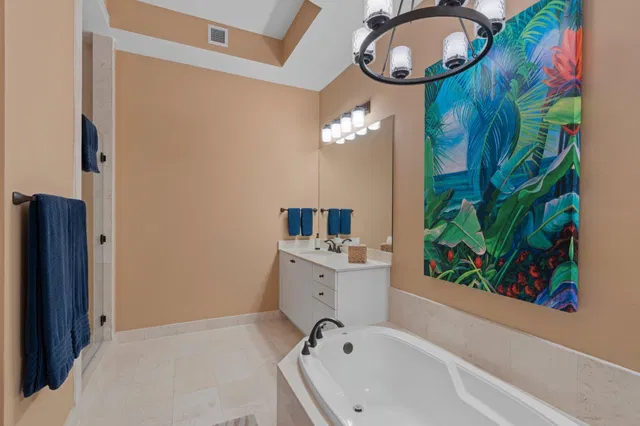 One City Plaza Unit 228 photo 14