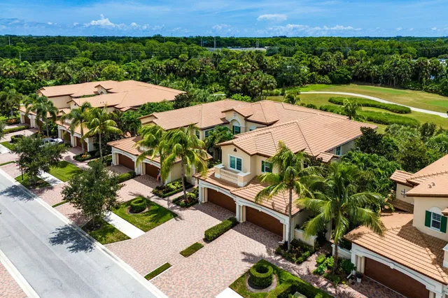 Jupiter Country Club Unit 132 photo 44