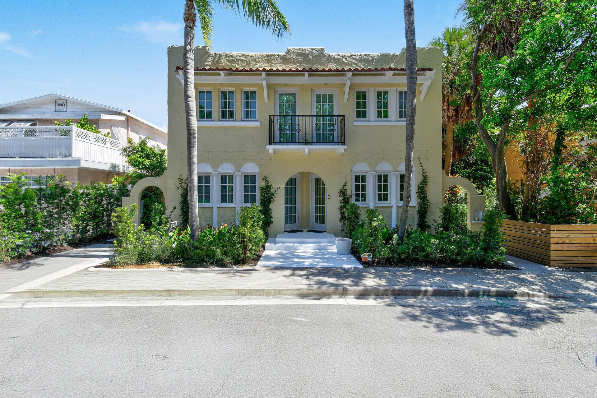 212 Oleander Avenue #1