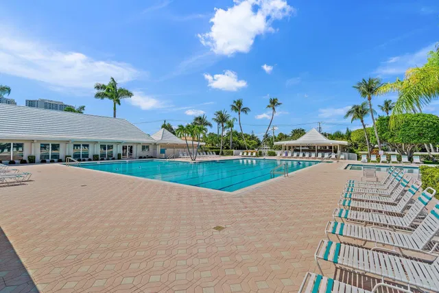 Singer Island Residence photo 21