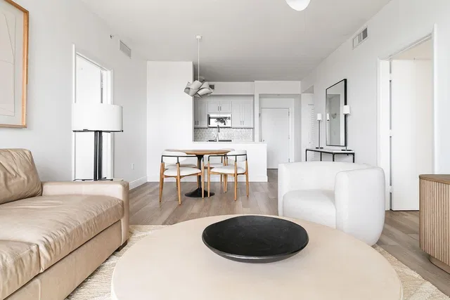 CityPlace South Tower Unit 1817 photo 5