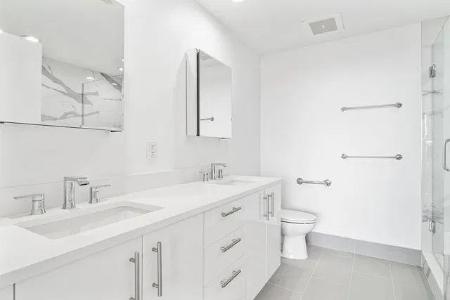 CityPlace South Tower Unit 1817 photo 17