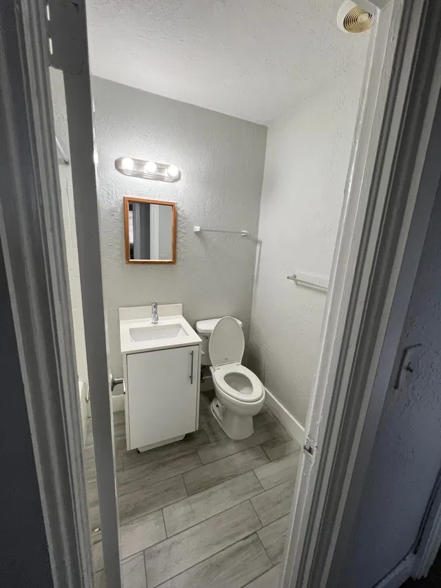 Old Northwood Residence photo 8