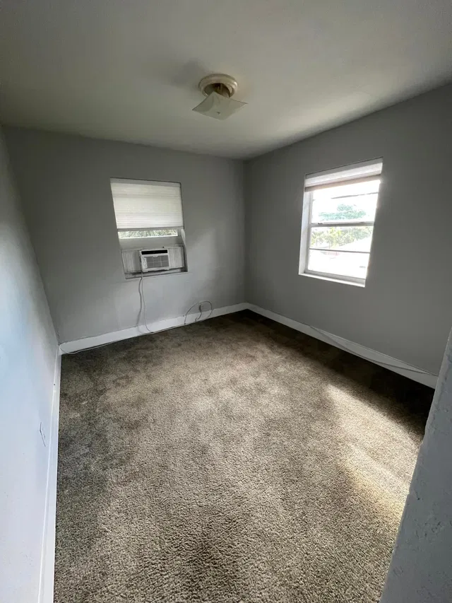 Old Northwood Residence photo 9
