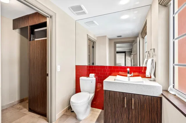 Palm Trail Delray Beach Residence photo 23