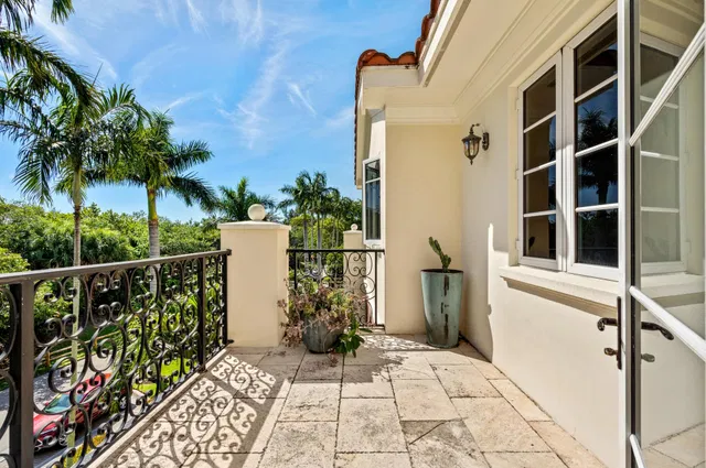 Palm Trail Delray Beach Residence photo 39