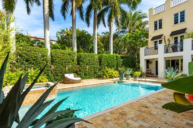 Palm Trail Delray Beach Residence photo 43