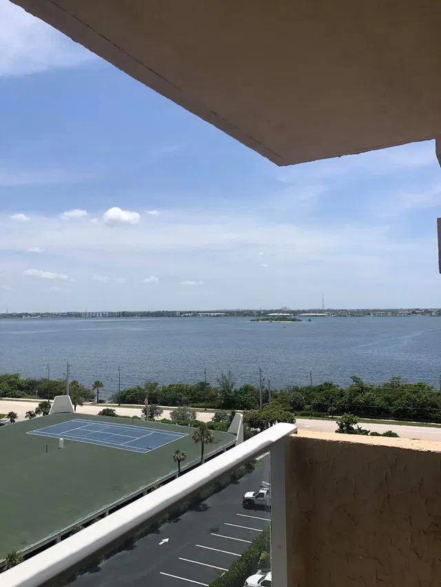 Aquarius Condominium Unit 803 photo 2