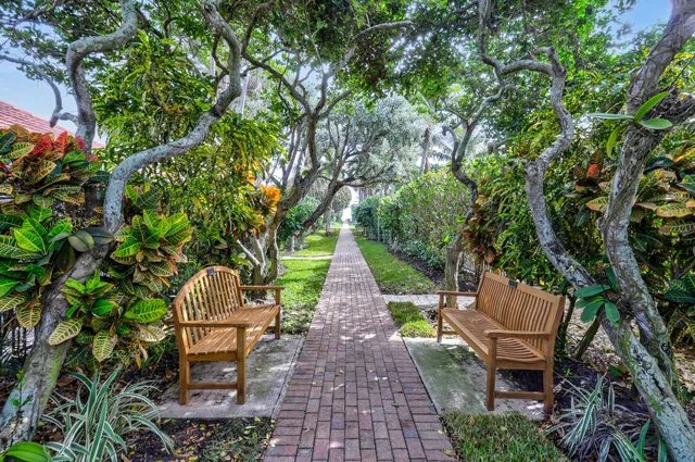 Jupiter Inlet Beach Colony Residence photo 24